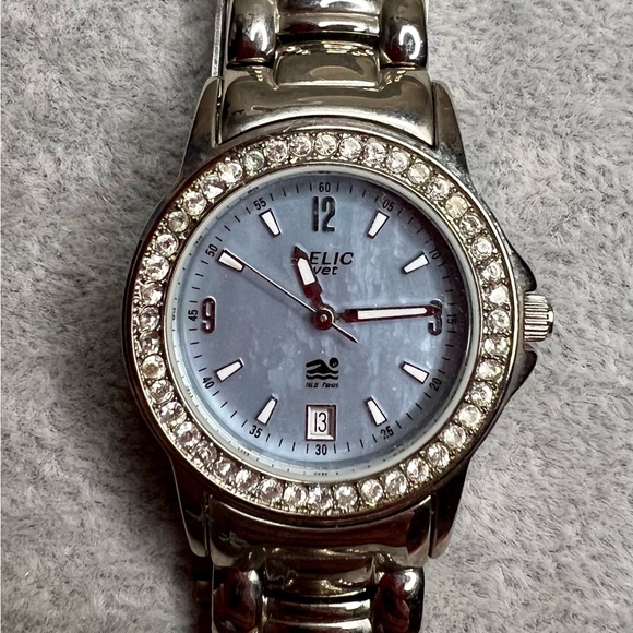 Womens Relic Wet Watch Blue Mother Of Pearl Design Water Resistant - Picture 2 of 6